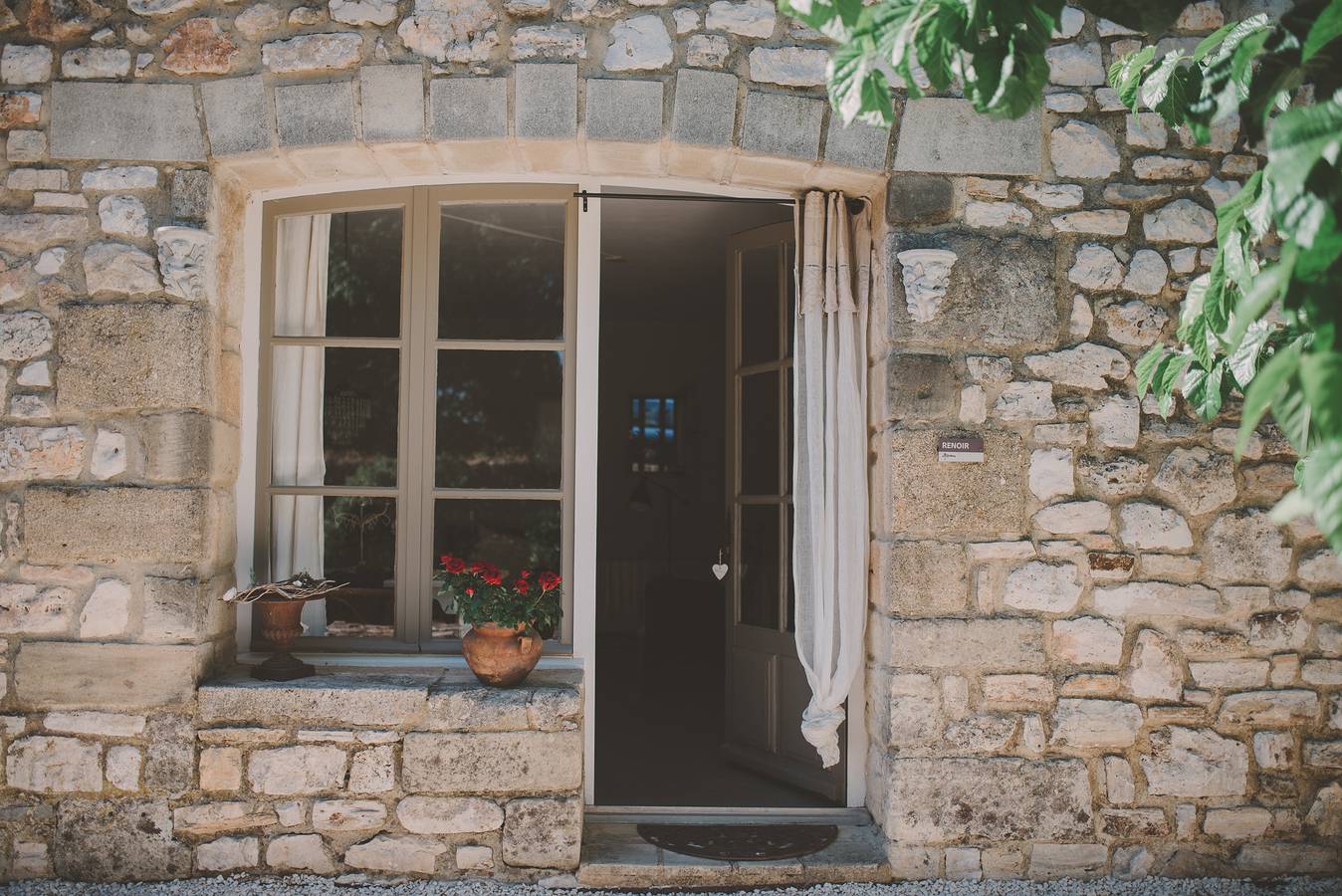 Mas de Rey - Gîte Renoir in Arpaillargues-et-Aureillac, Région de Nîmes