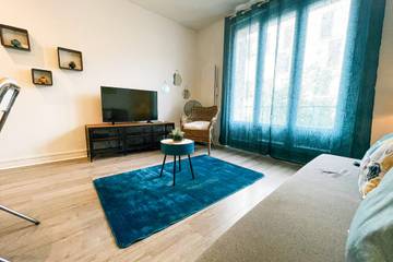 Vacation Rental for 6 Guests in Grenoble, Isère, Picture 2