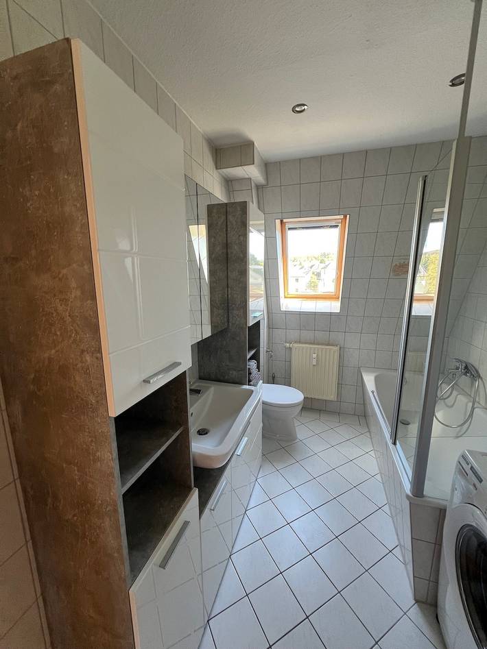 Appartement entier, Appartement en duplex avec balcon, jardin commun, Wi-Fi, aire de jeux et grand jardin in Oelsnitz (Monts-Métallifères), Monts Métallifères