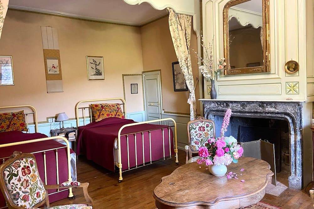 Chambre d’hôtes « Princesse D’Harcourt » in Saint-Martin-sous-Vigouroux, Région de Saint-Flour