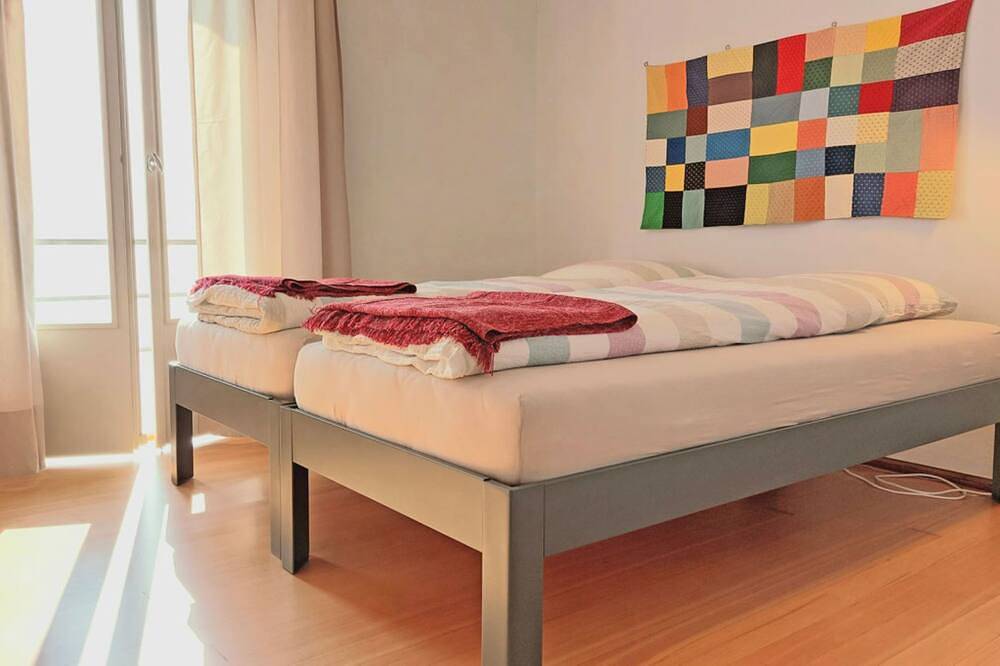 Gepflegtes Tessiner Einfamilienhaus am Sonnenhang über Locarno mit Panoramasicht in Brione sopra Minusio, Tessiner Alpen