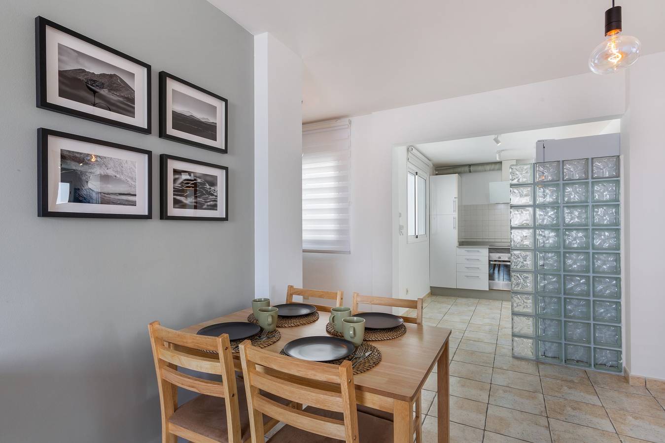 Entire apartment, Vacation 'El Pico' with Wi-Fi in La Santa, Tinajo