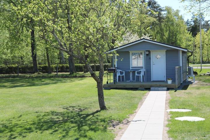 Blokhut voor 2 personen, with uitzicht and tuin as well as terras in Zweden