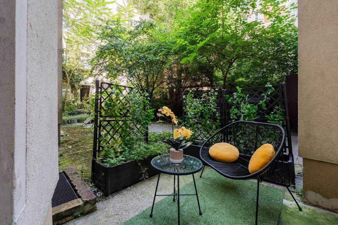Apartamento entero, Retro-Apartment mit Terrasse in Berlin Wedding, Berlín