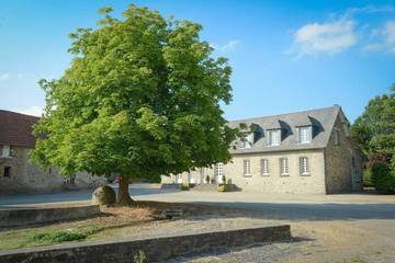 Chambre d’hôte pour 2 personnes, avec vue et jardin à Condé-sur-Vire