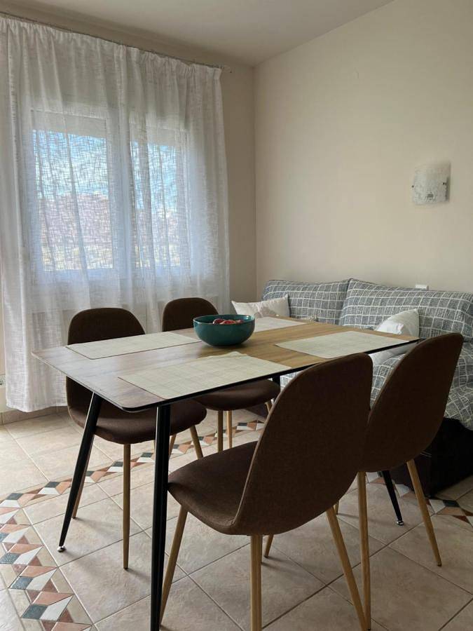 Ferienwohnung für 3 Personen, mit Ausblick und Garten sowie Terrasse - 1