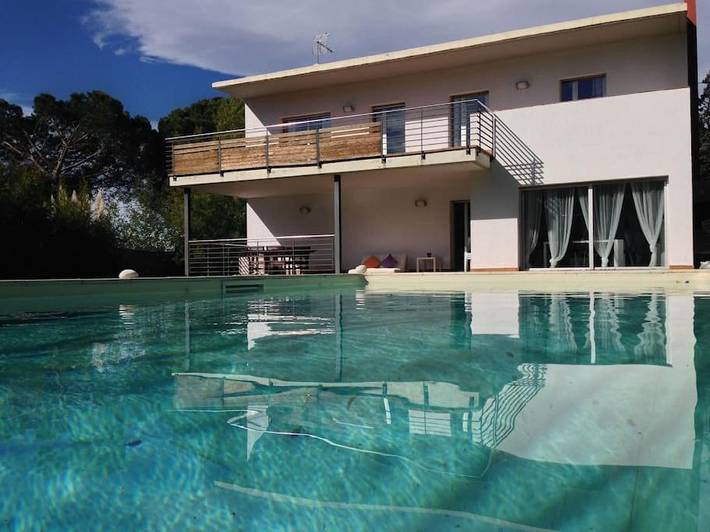 Casa rural para 8 personas, con Balcón y Terraza además de Jardín y Piscina en Llagostera