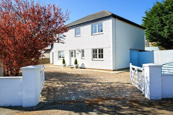 Holiday home for 10 people, with Garden in Abersoch