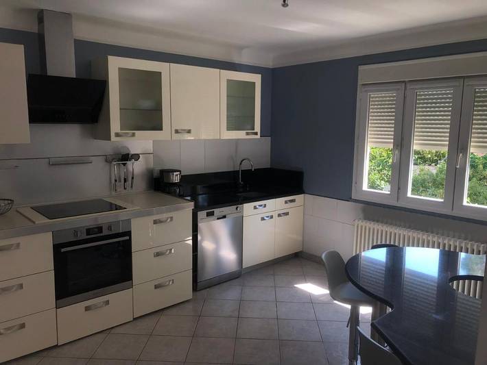 Gîte pour 4 personnes, avec vue ainsi que piscine et jardin, adapté aux familles à Saint-Christol-lès-Alès - 4