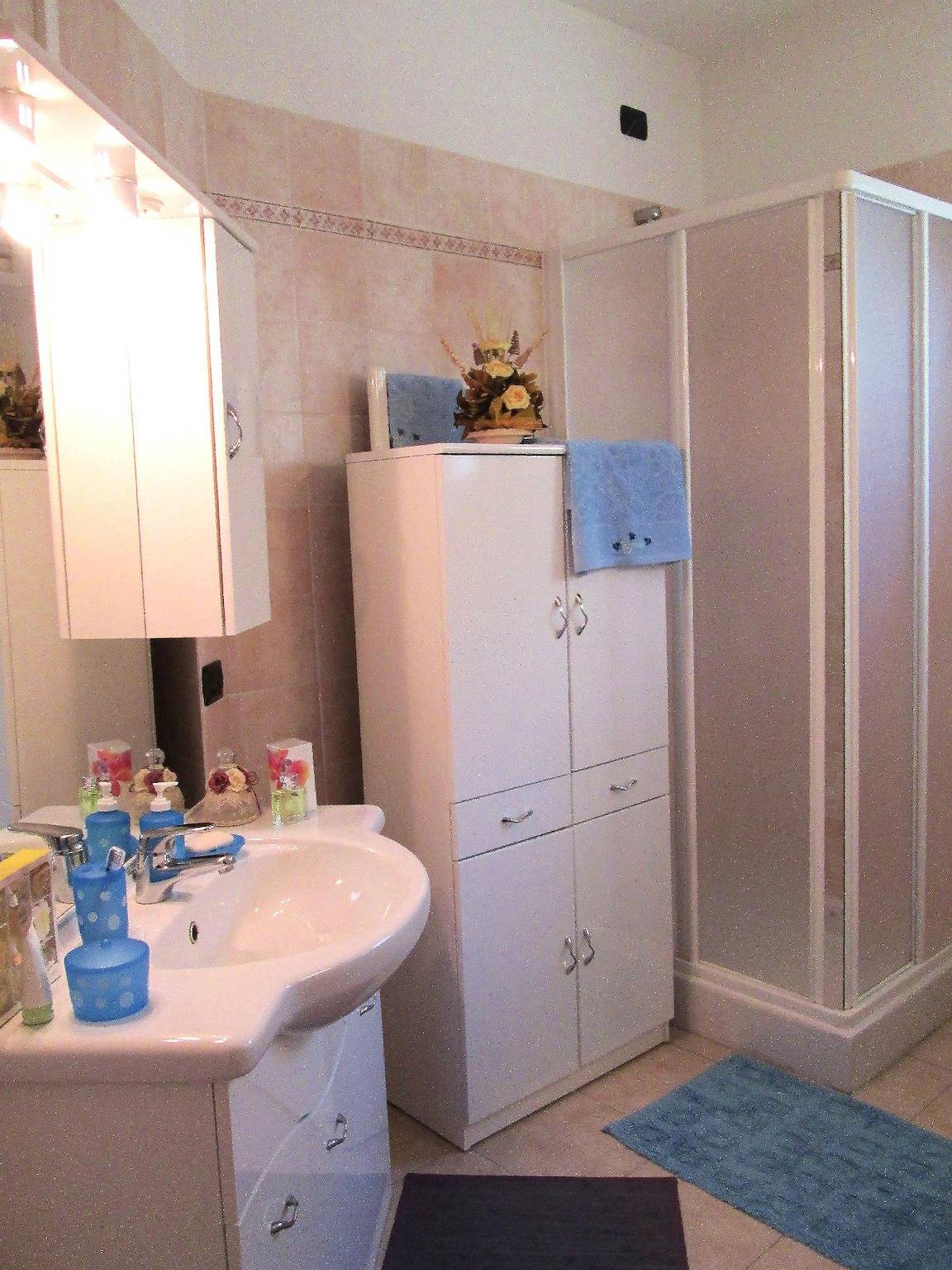 Apartamento vacacional entero, Casakatty two-room apartment with lake view balcony in Bellagio, Municipio de Bellagio