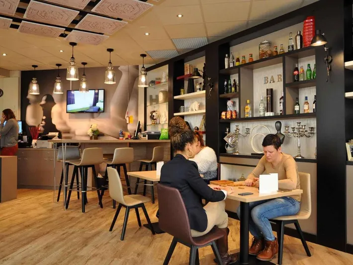 Hotel para 4 personas, con terraza, Se admiten mascotas - 1