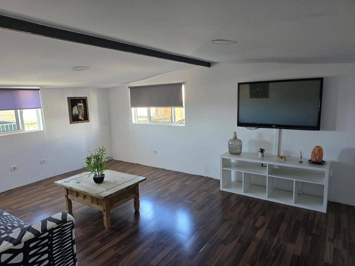 Three-Bedroom Holiday Home in Maspalomas, San Bartolomé de Tirajana