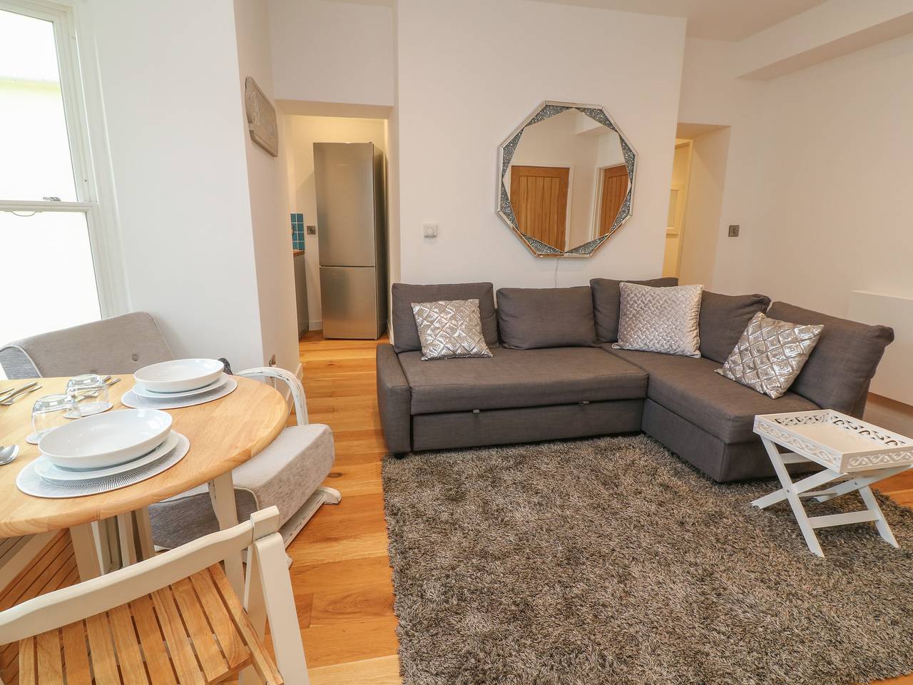 Entire apartment, 1 River View in Looe, Cornwall