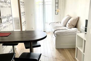 Gîte pour 4 personnes, avec terrasse à Bussy-Saint-Georges