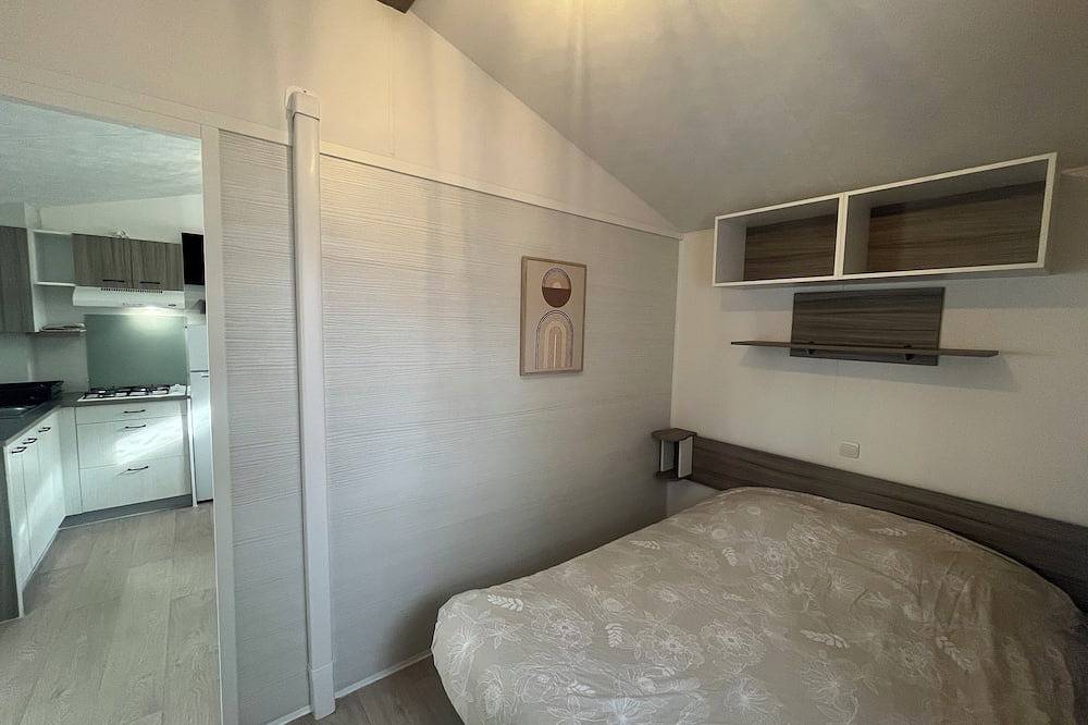 L'Eden - Mobil home 2 chambres 6 personnes - Piscine Climatisation - Camping 5⭐️ in Le Grau-du-Roi, Côte d'Améthyste