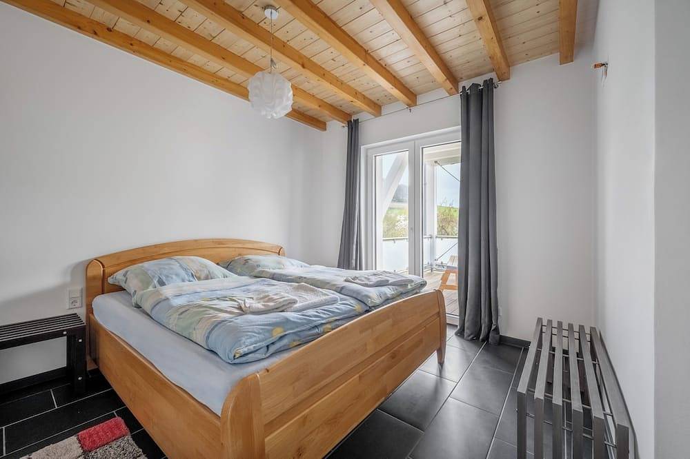 Ganze Wohnung, Ferienwohnungen Sauerland Ferienwohnung für gehobene Ansprüche für bis zu 8 Pers in Herscheid, Märkischer Kreis