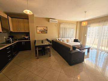 Gîte pour 6 personnes, avec vue ainsi que vue sur l’océan et balcon/terrasse à Saranda