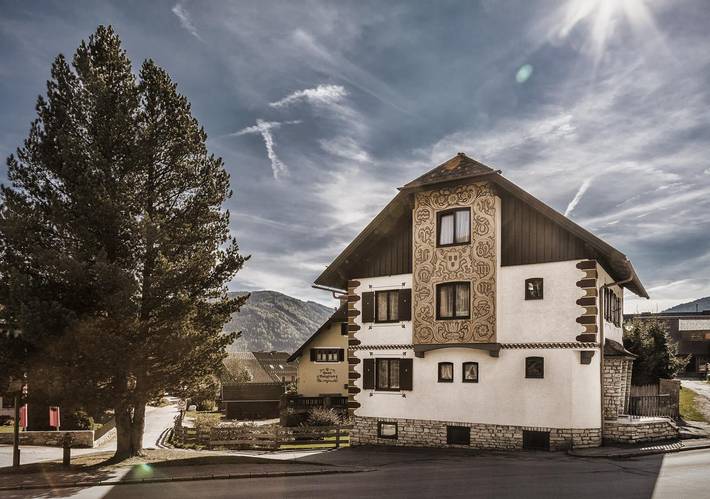 Ferienhaus für 14 Personen, mit Balkon und Garten sowie Sauna in Mauterndorf