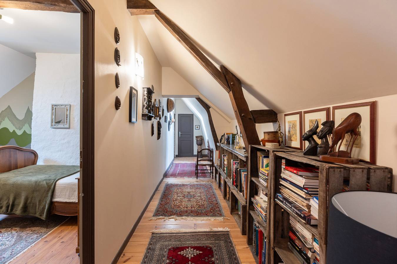 Gästezimmer 'La Mansarde' mit gemeinsamem Garten und Wlan in Cléré-les-Pins, Loire-Tal
