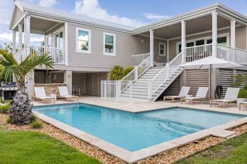Vacation Home for 10 Guests in Stock Island, Lower Keys, Picture 1