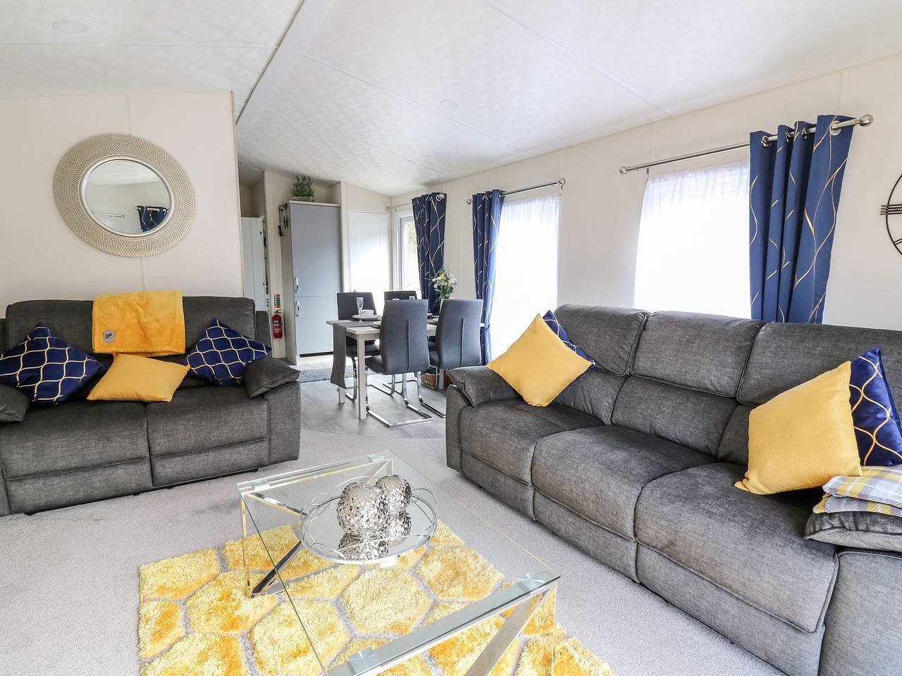 33 Woodpecker Lodge in Cardigan Bay