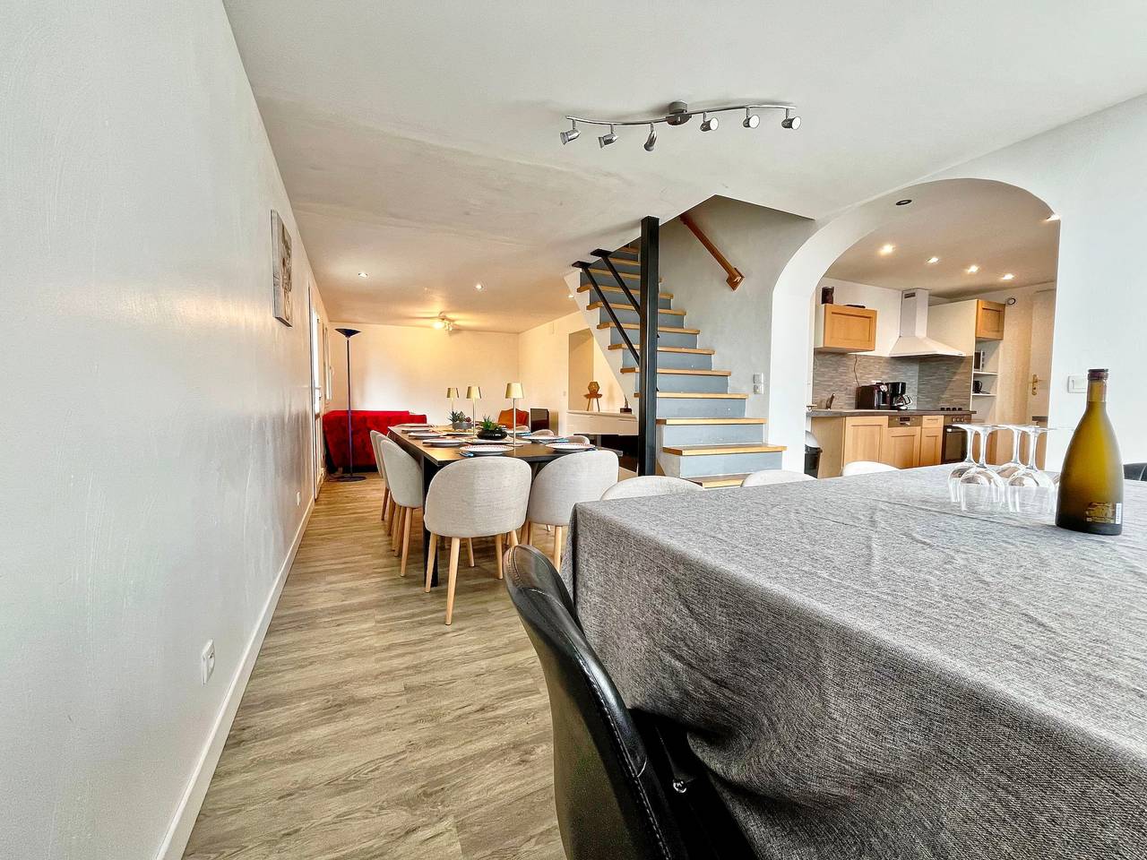 Ganze Wohnung, Traumhaftes Ferienapartment Casserousse – 18 Personen direkt an der Piste in Chamrousse, Nationalpark Écrins