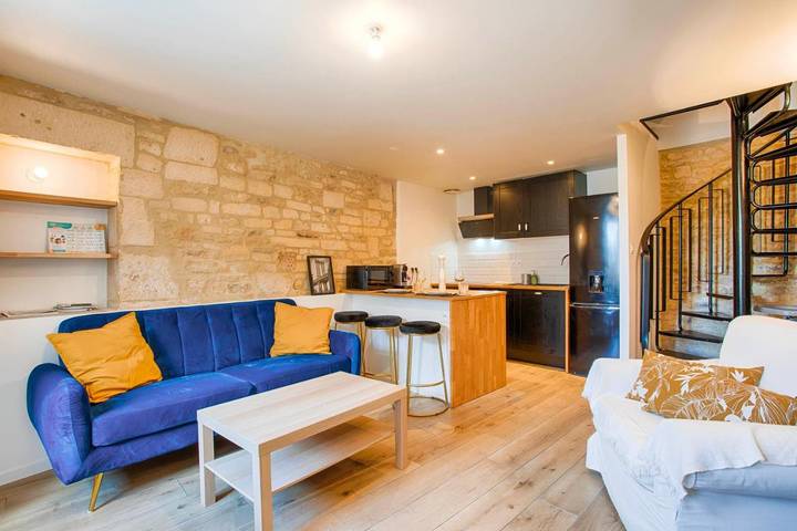 Maison de vacances pour 4 personnes, avec terrasse ainsi que sauna et jacuzzi