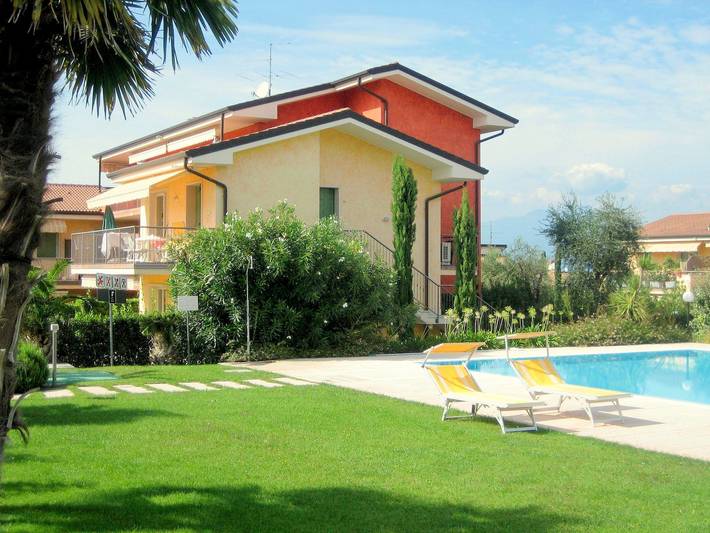 Ferienhaus für 6 Personen, mit Pool und Terrasse sowie Garten in Lazise - 2