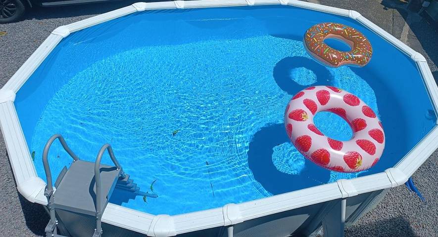 Maison de vacances pour 15 personnes, avec jardin ainsi que jacuzzi et piscine