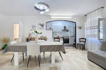 Villaggio Vacanze per 8 Persone in Monte Sant'Angelo, Gargano, Foto 3