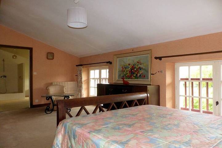 Location de vacances pour 15 personnes, avec balcon ainsi que jardin et piscine à Souraïde - 3