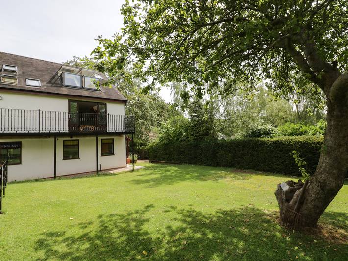 Ferienhaus für 6 Personen, mit Garten