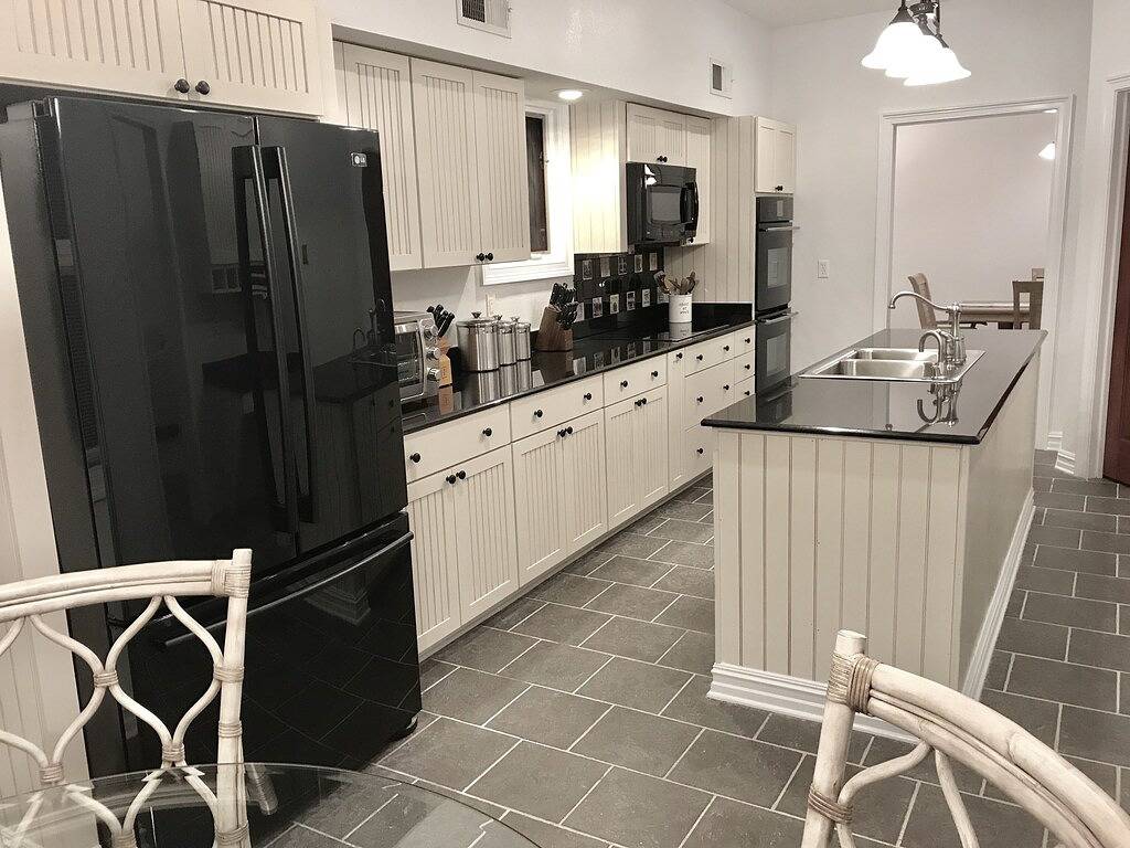 New Orleans Area Waterfront Home (Bc) Wunderschön dekoriert - Beau Chene in Eden Isle, Lake Pontchartrain