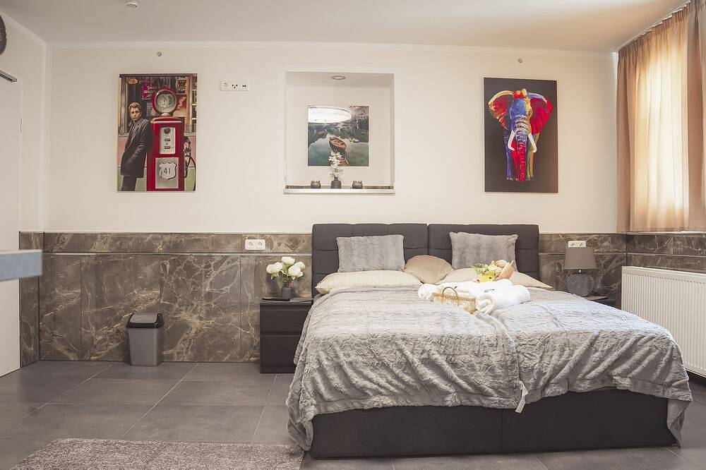 Ganze Wohnung, Apartment Deluxe - Eigenes Badezimmer in Waßmannsdorf, Schönefeld