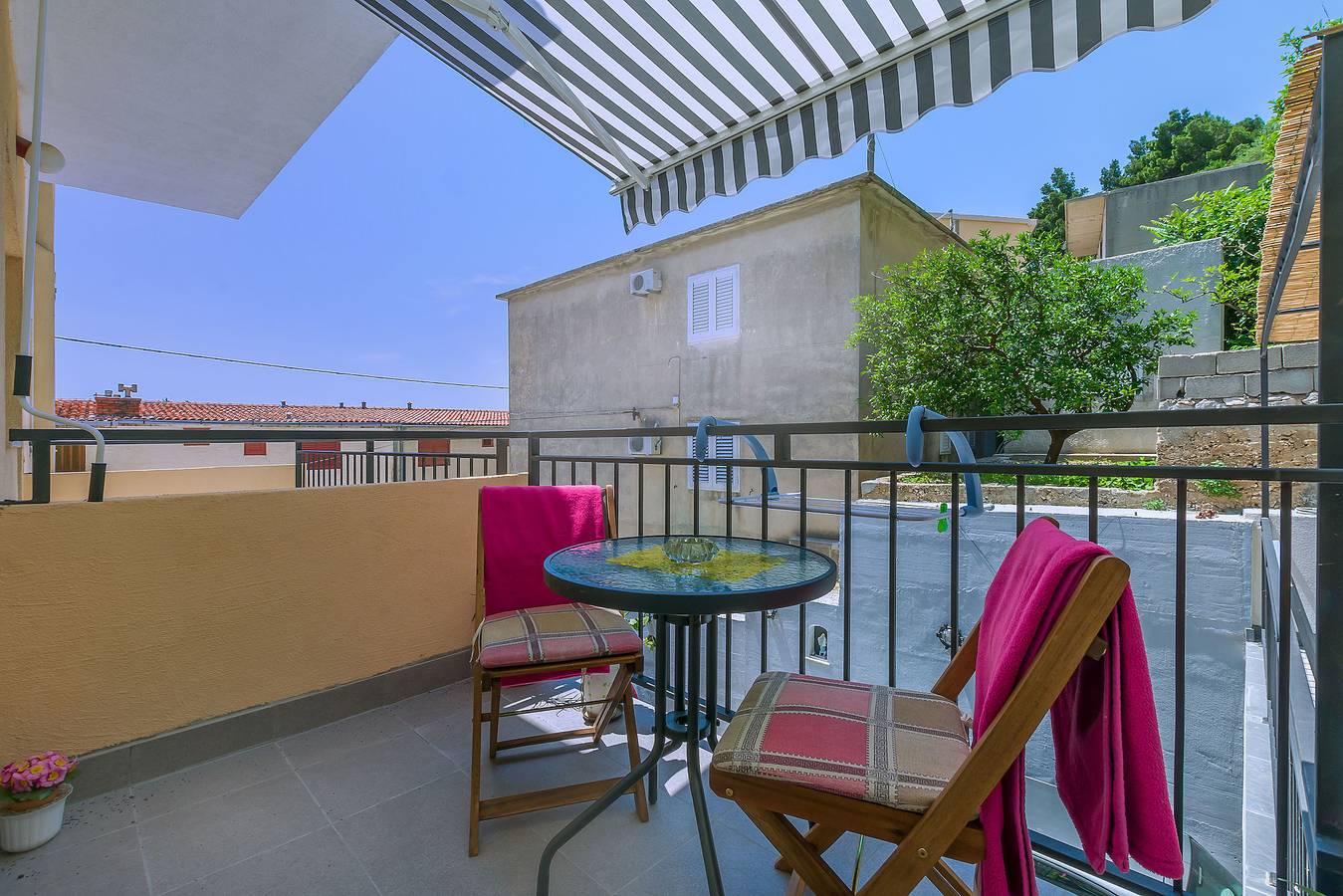 Ganzes Studio, Apartment Goge in Omiš (Kroatische Adria), Omis