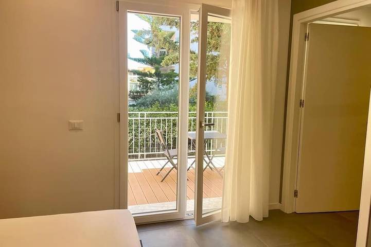 Appartement entier, Studio Double Deluxe avec Terrasse in Bagheria, Province de Palerme