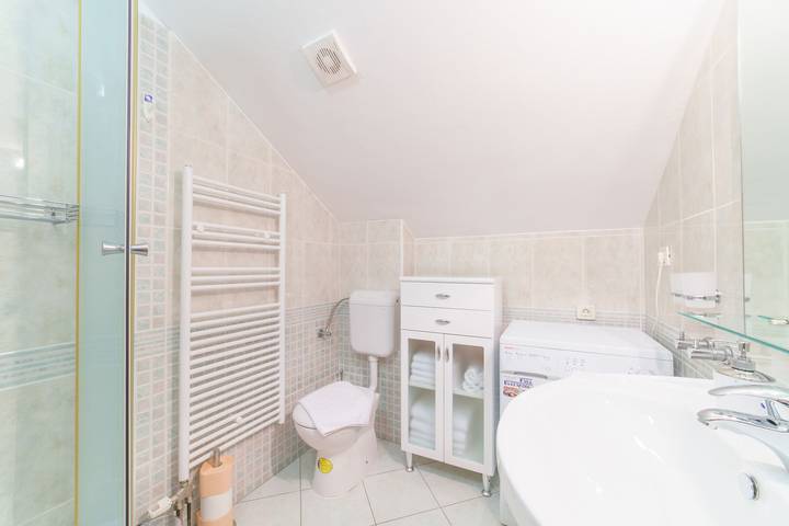 Villa pour 10 personnes, avec jardin et piscine à Sumartin - 4