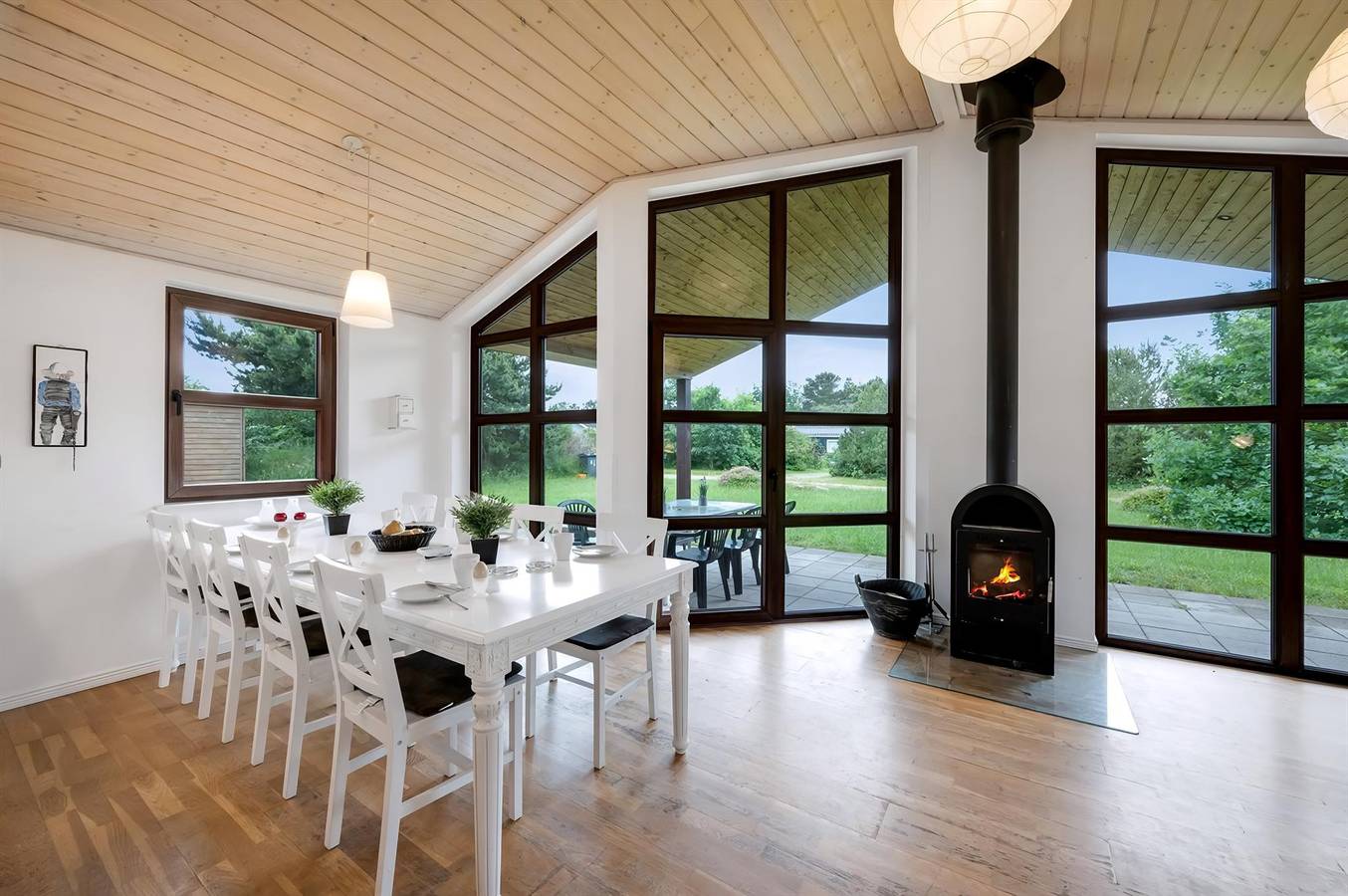 Stunning home in Skjern w/ 4 Bedrooms, Sauna and Wifi in Skjern, Fjord Ringkøbing