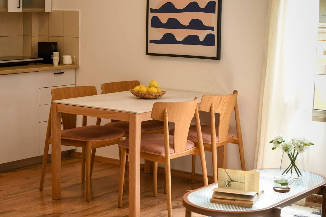 Appartement entier, Cozy 2Br Apartment with Mamad by Sea N' Rent in Tel Aviv, District de Tel Aviv