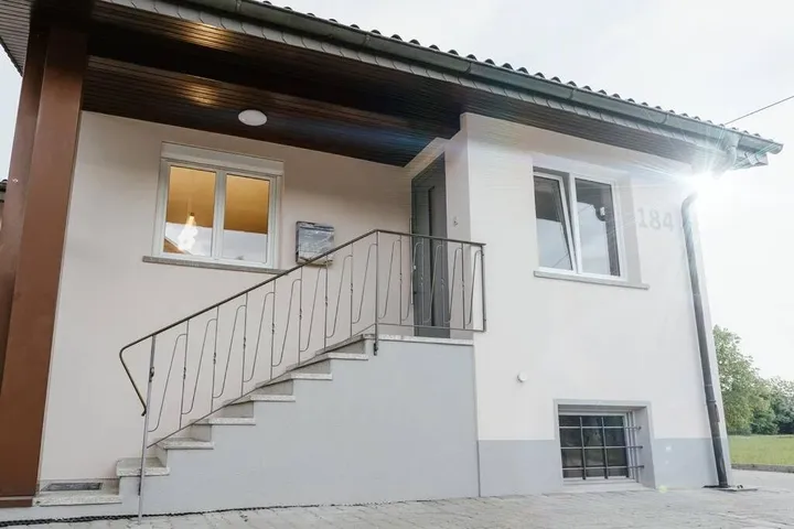 Ferienhaus für 7 Personen, mit Ausblick und Garten - 1