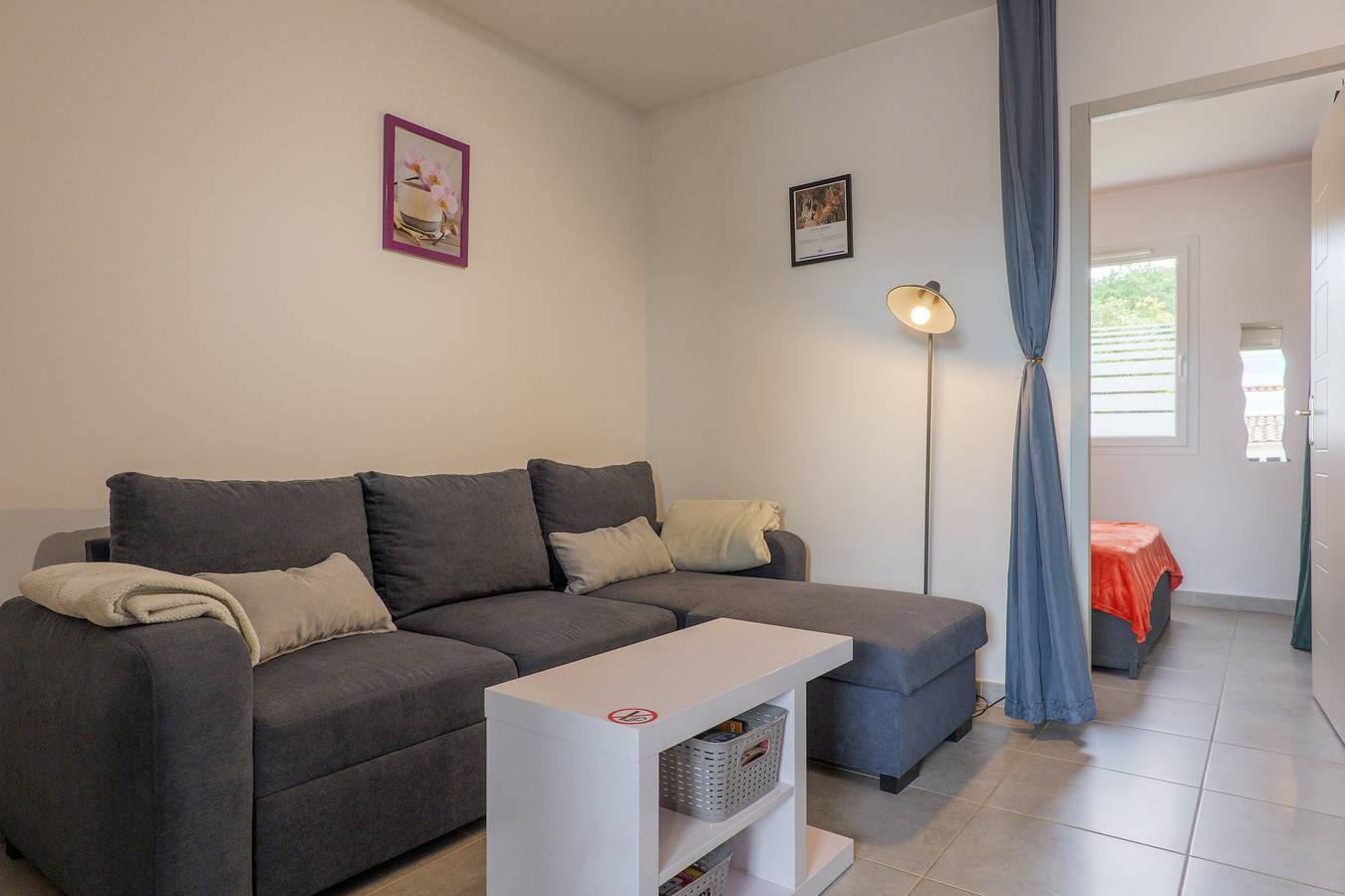 Apartment “Résidence Château Saint Martin” with Balcony, Wi-Fi, and Air Conditioning in Saint-Martin-d'Ardèche, Gorges de l’Ardèche