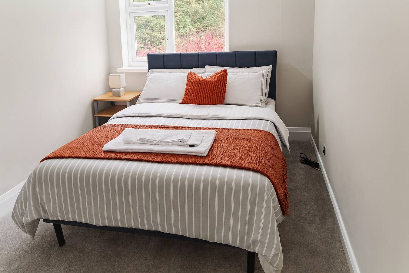 2 Bed Home - Parking, Wifi, Smart Tv in Nottingham, Midlands del Este