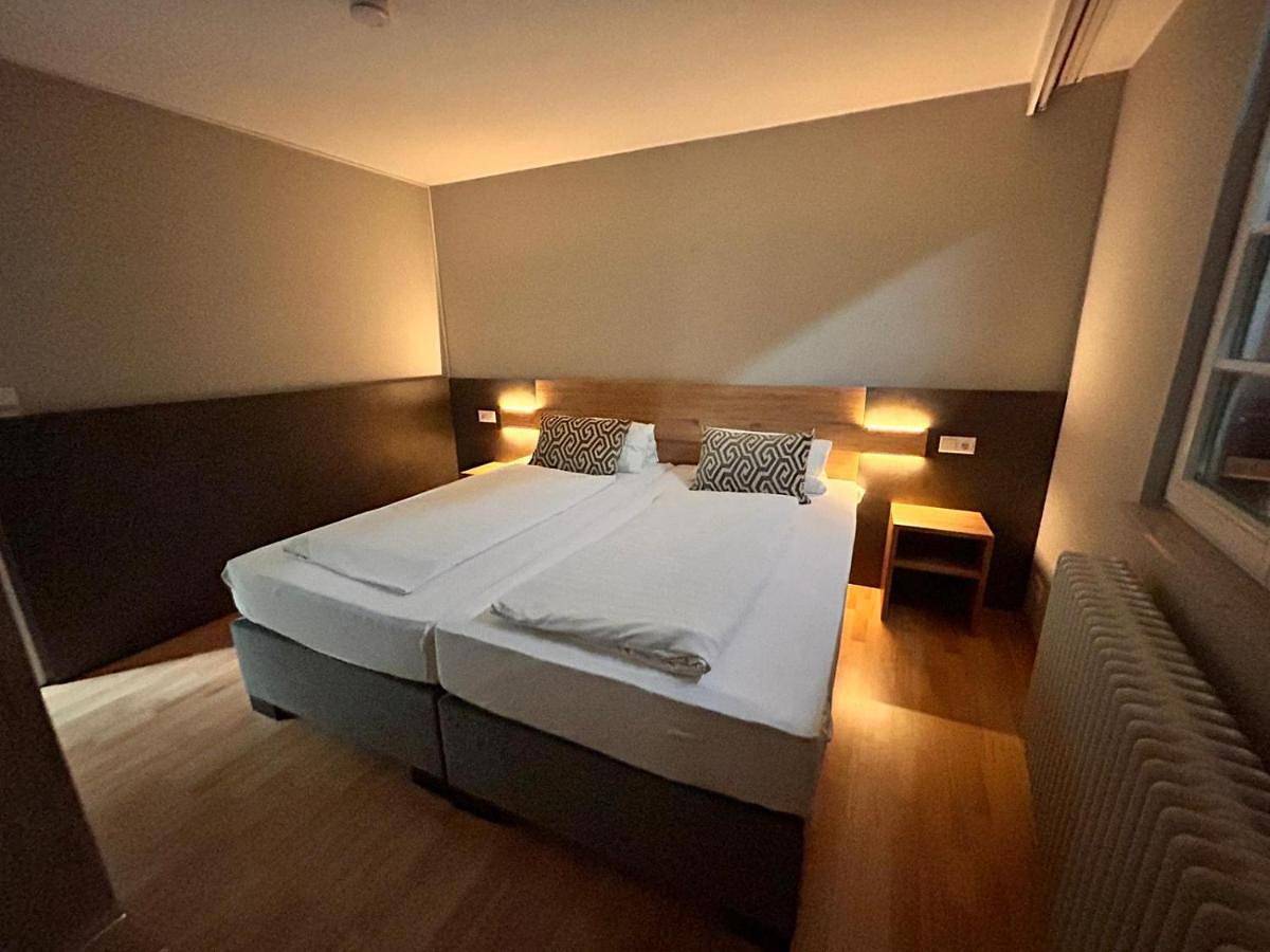 Single Room in Offenbourg, Forêt-Noire centrale