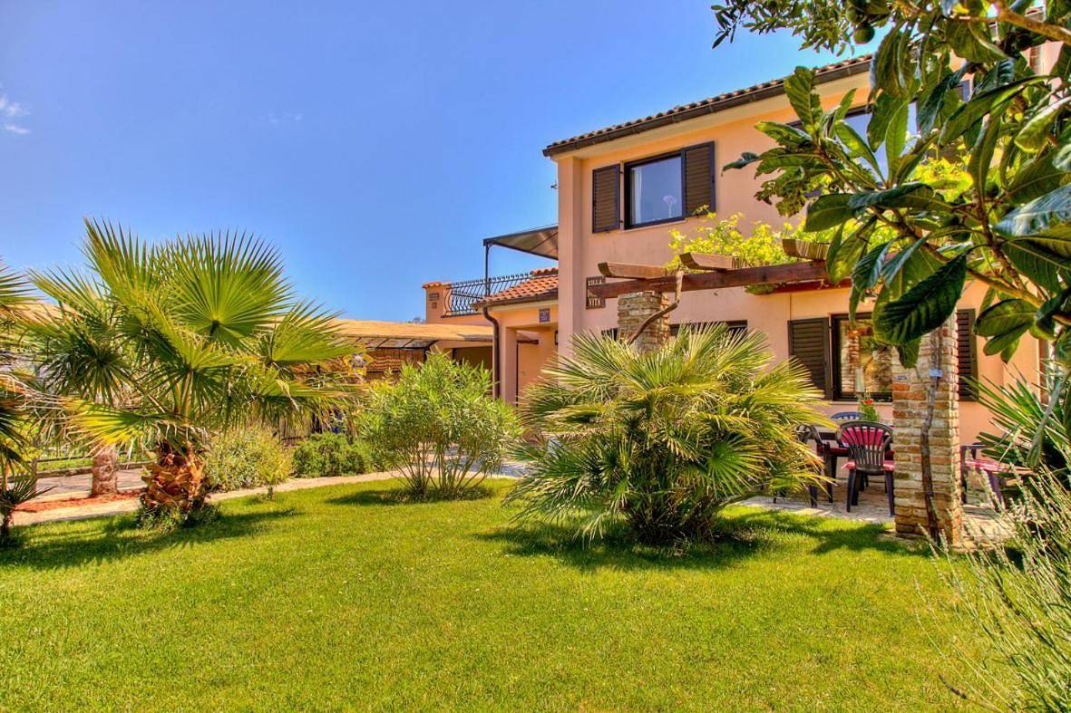 New! Villa in Istria Premantura in Premantura, Côte Sud d'Istrie