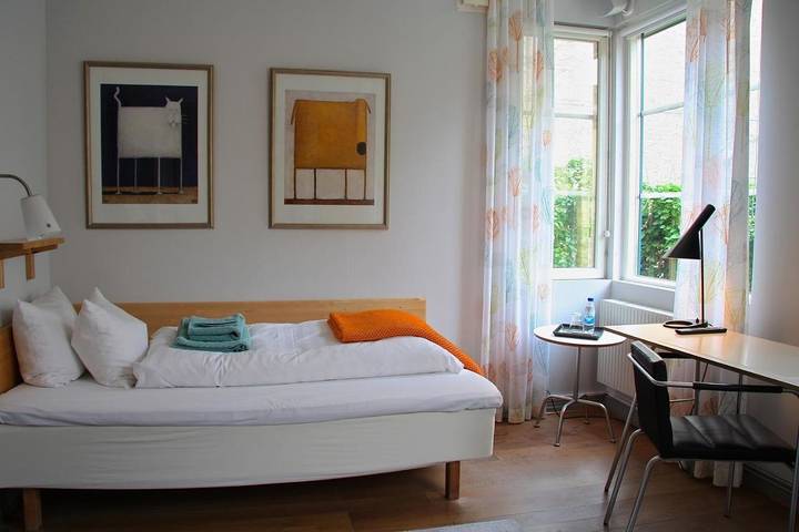 Gîte pour 2 personnes, avec terrasse et jardin à Lund - 4