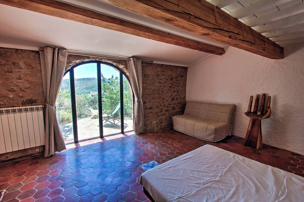 Chambre romantique dans un grand gite en pleine nature in Fitou, Côte méditerranéenne (France)