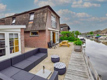 Gîte pour 6 personnes, avec jardin et terrasse, animaux acceptés dans Breukelen