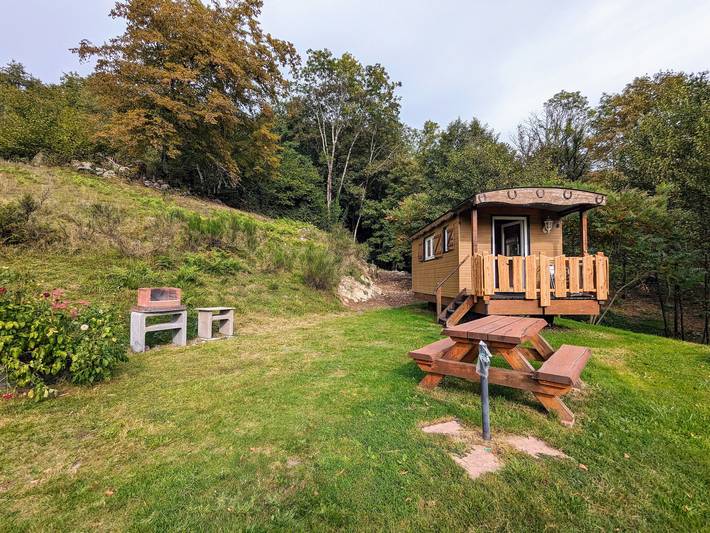 Gîte pour 2 personnes, avec Jacuzzi ainsi que Jardin et Sauna à Ferdrupt