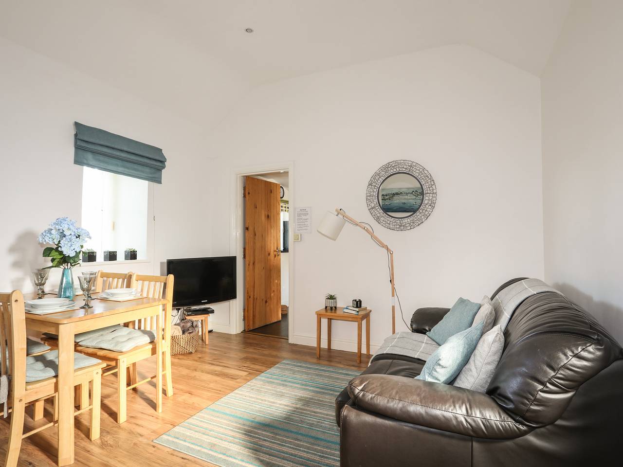 Tyn Towyn - Bwthyn Haf in Trearddur Bay, Isle of Anglesey