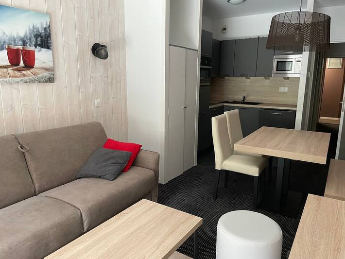 Gîte pour 4 personnes, avec terrasse et piscine, animaux acceptés dans Gourette